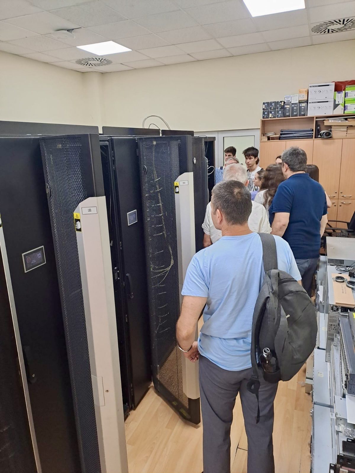 young-scientific-talents-discover-the-power-of-supercomputing-1
